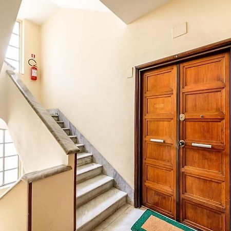 Riboty 10 Suites Рим Экстерьер фото