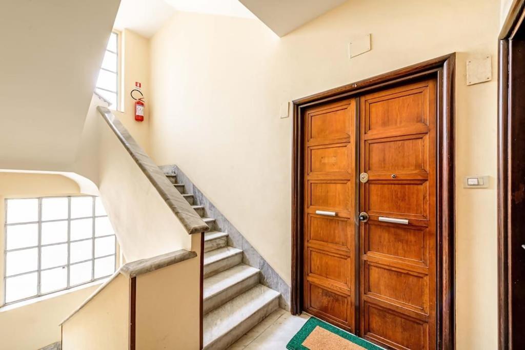 Riboty 10 Suites Рим Экстерьер фото