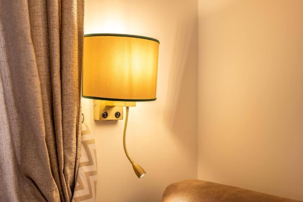 Riboty 10 Suites Рим Экстерьер фото