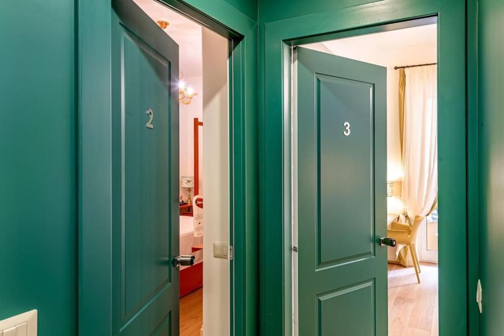 Riboty 10 Suites Рим Экстерьер фото