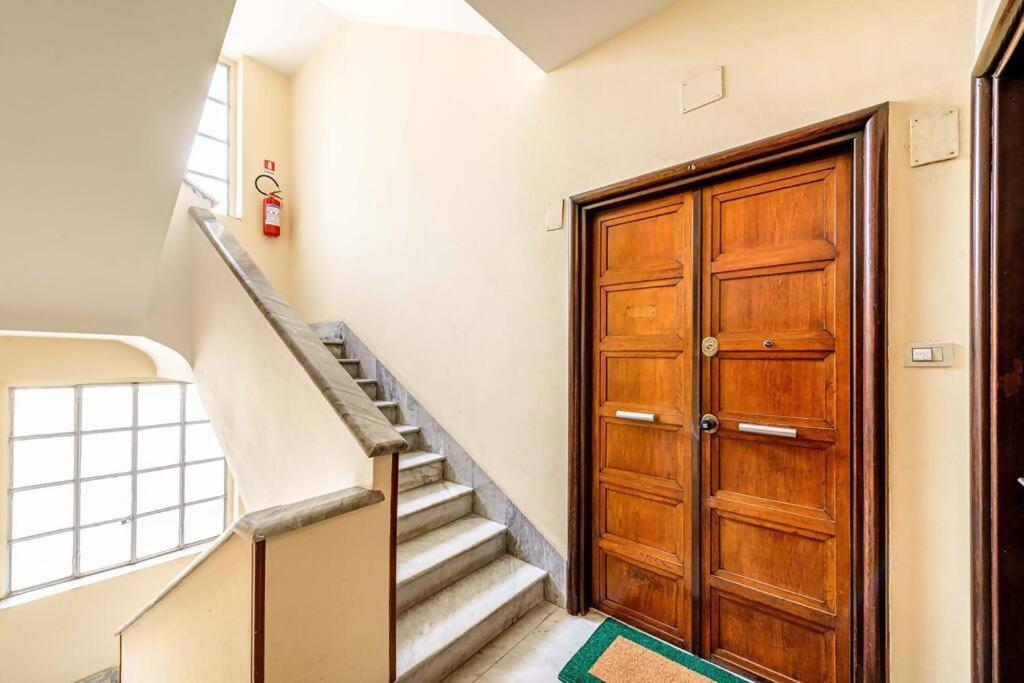 Riboty 10 Suites Рим Экстерьер фото